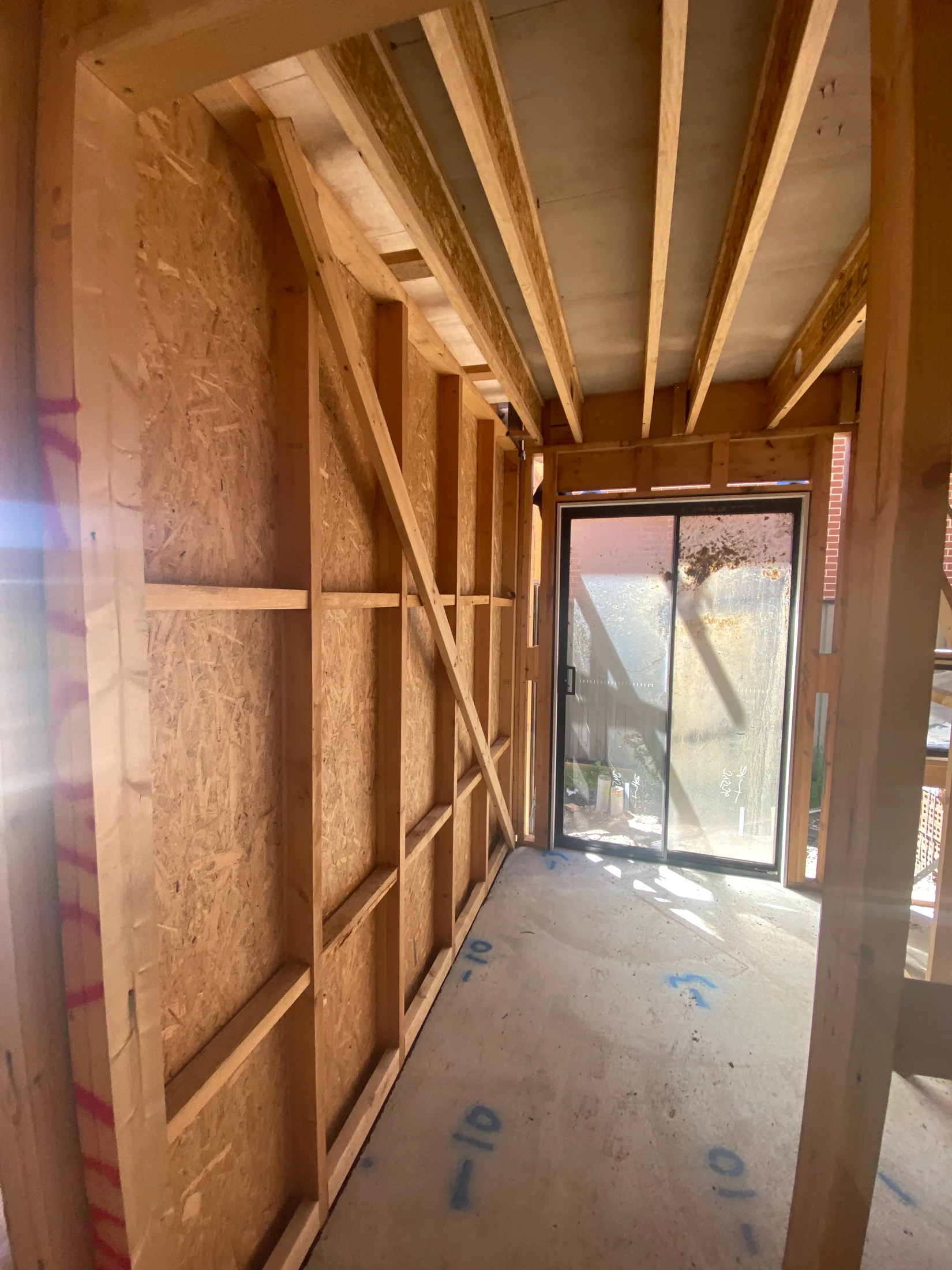 Uneven Floors in New Homes — What Is Within Tolerance?